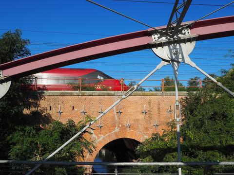 An Italo high-speed train: same lines as Frecciarossa to Naples and Florence, often a different price