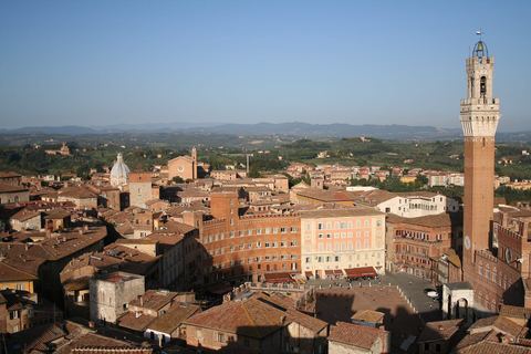 Piazza del Campo, Siena: the other Tuscany day from Rome, sold as a smaller-group tour at €248